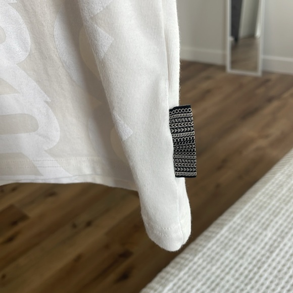 Marc Jacob’s Crop Top - Picture 4 of 4